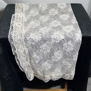 Vintage Cream Lace Tablecloth